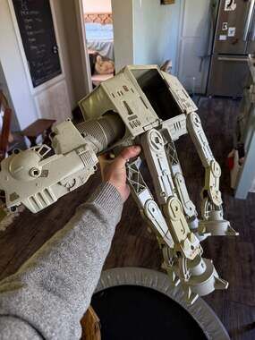 Vintage 1981 Star Wars AT-AT Imperial Walker Vehicle Incomplete for Parts